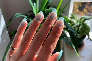 Seaglass nails são a nova tendência