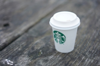 Starbucks® apresenta propostas de outono psicadélicas