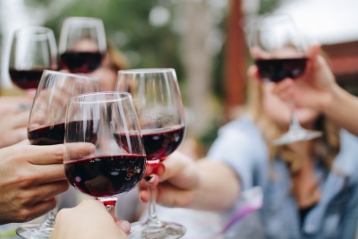 Por quanto tempo devemos guardar o vinho depois de aberto?